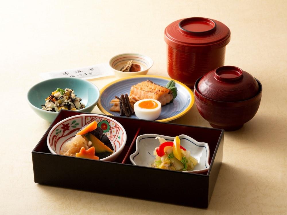Senri Hankyu Hotel Osaka Тоёнака Экстерьер фото
